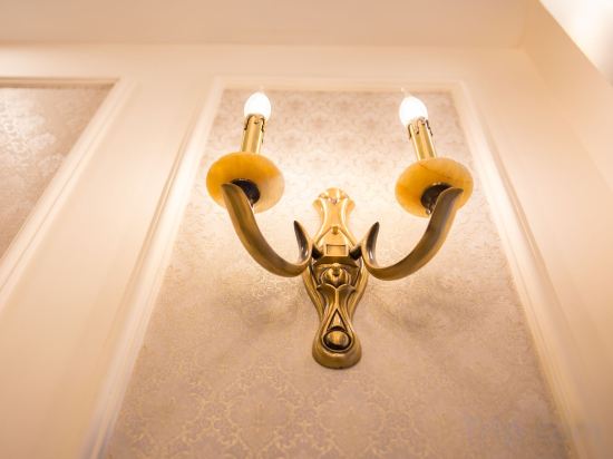 Фото Holiday Emerald Hotel