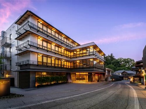 Гостиница Waqoo Naritasanmonzen в Нарите