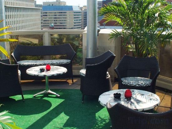 Фото Beacon Hotel & Corporate Quarters