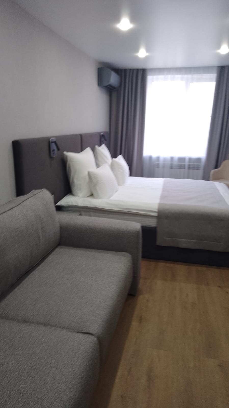 Фото Атмосфера