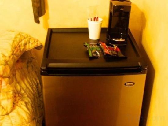 Фото Fitzgerald Hotel