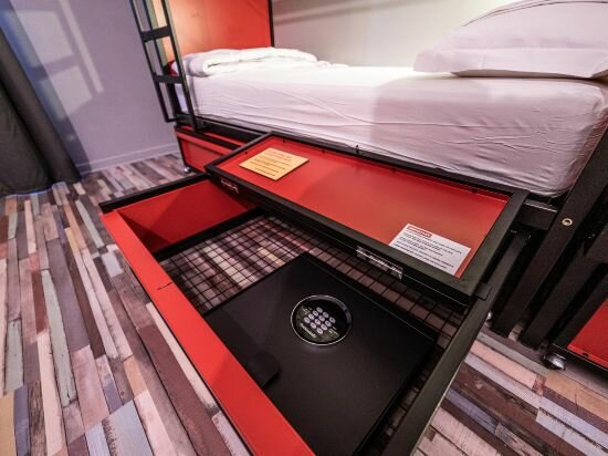 Фото Yellowsquare