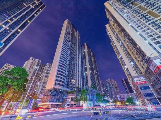 Фото Manhattan Langde Apartment