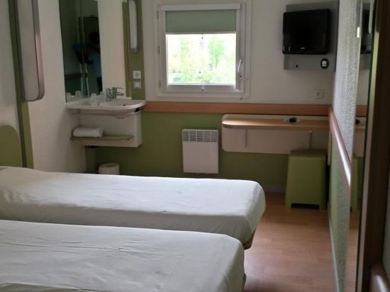 Фото Ibis budget Courbevoie Paris la Defense 1