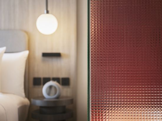 Фото Kromo Bangkok Curio Collection by Hilton