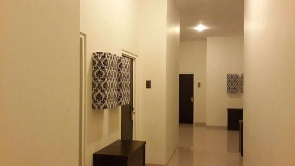 Фото Sisingamangaraja Guest House Semarang