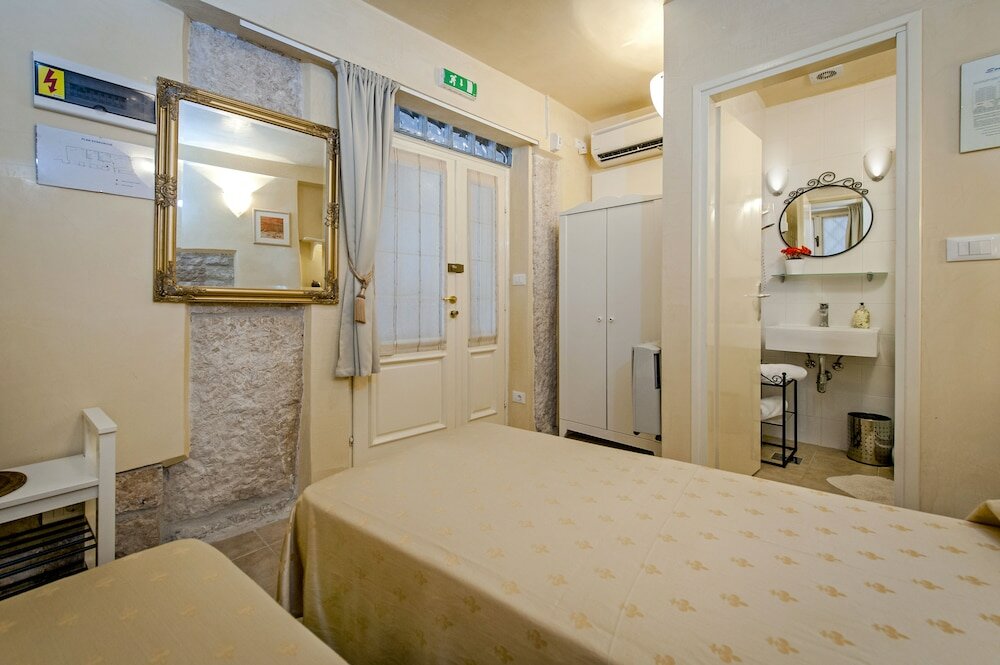 Фото Rooms Sotto i Volti