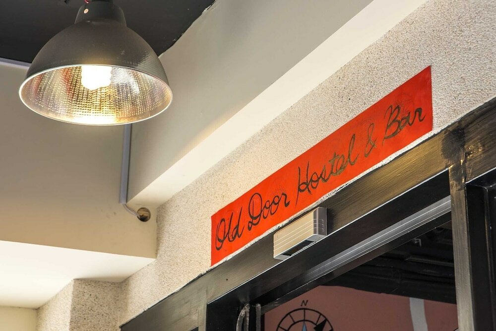 Фото Old Door Hostel & Bar