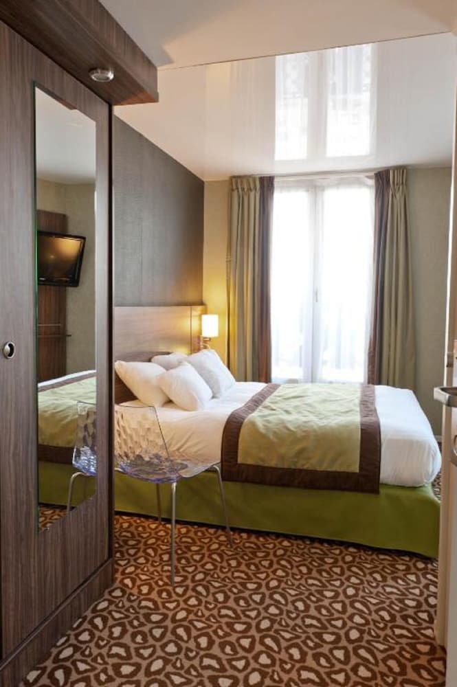 Фото Berkeley Hotel