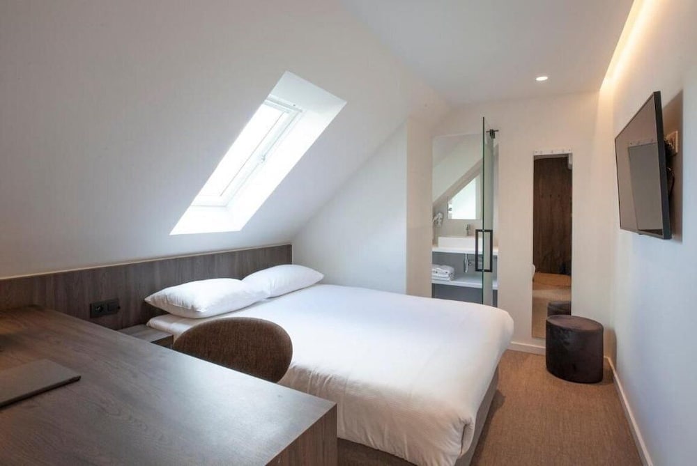 Фото New Damshire