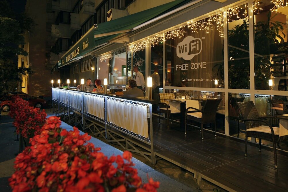 Фото Hotel Charles