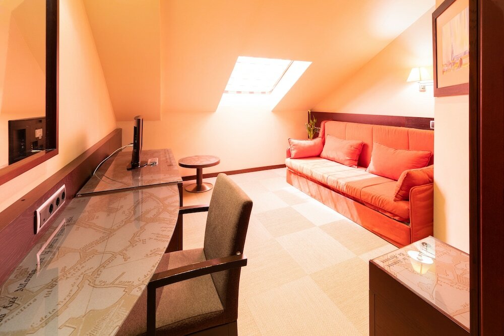 Фото Hotel San Juan de los Reyes