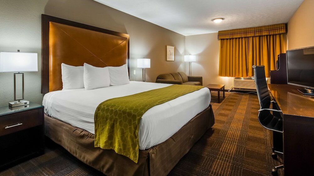 Фото Best Western Shelbyville Lodge