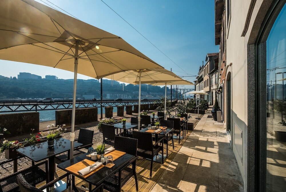 Фото Vila Galé Porto Ribeira