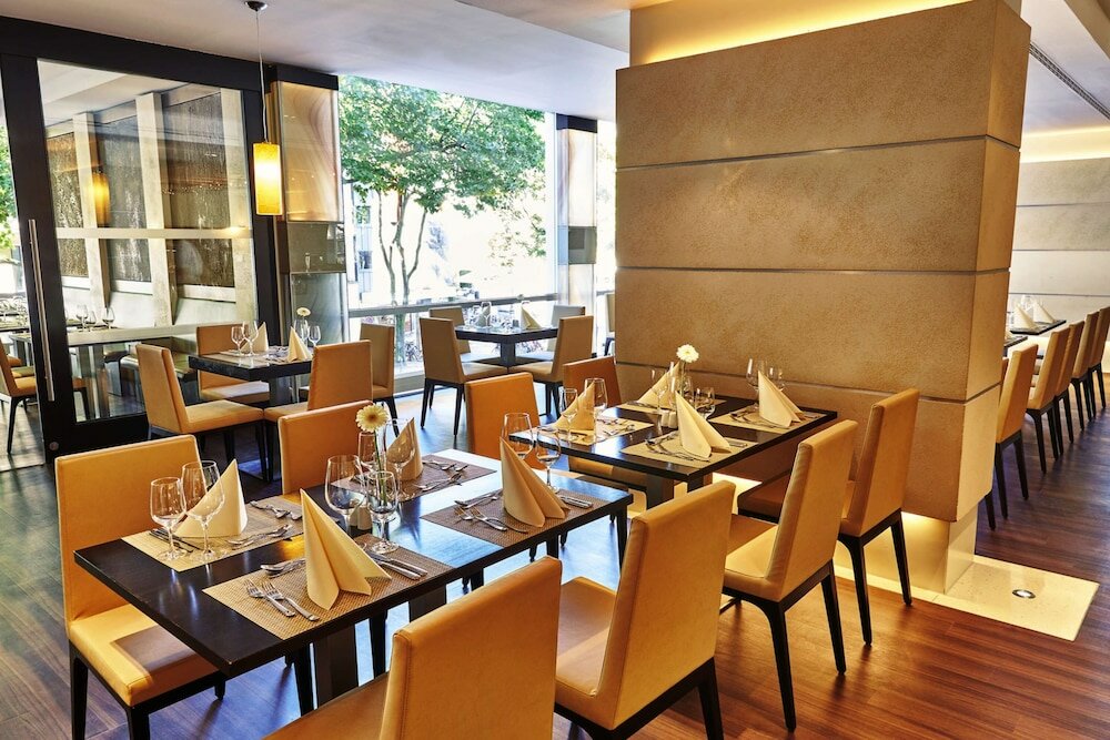 Фото Steigenberger Hotel Koln