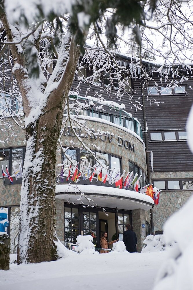 Фото Hotel Tomislavov Dom