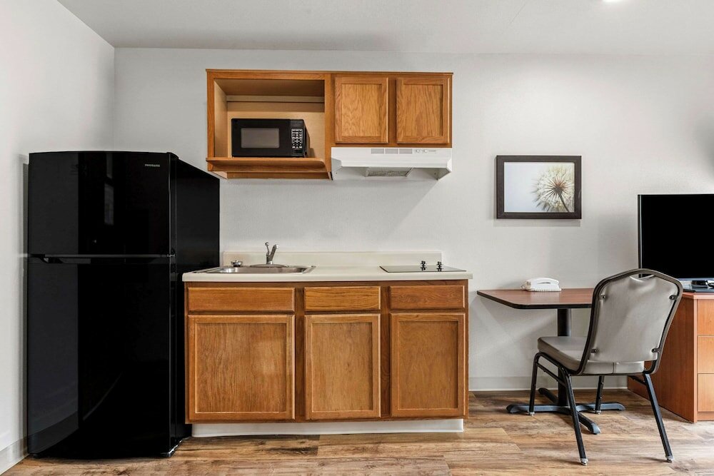 Фото WoodSpring Suites Tulsa