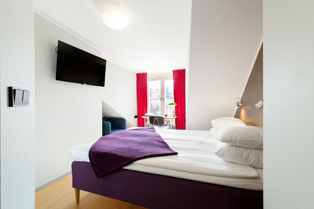 Фото Hellstens Glashus