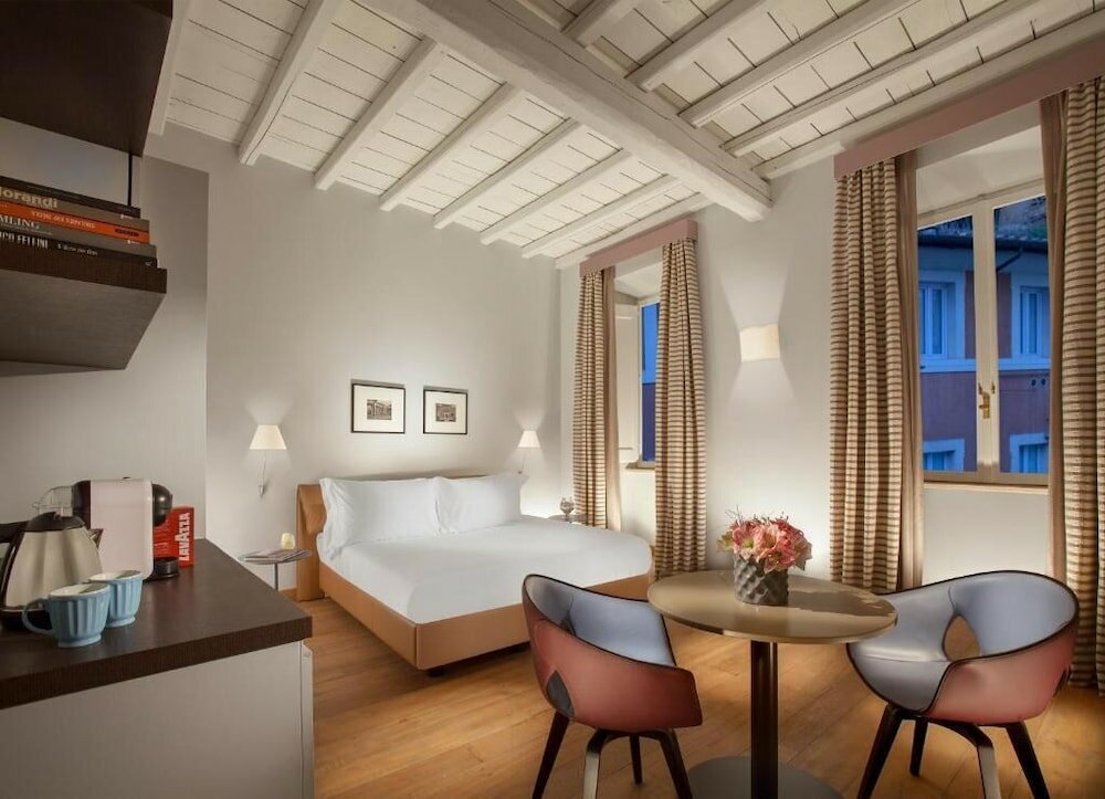 Фото Palazzo Scanderbeg