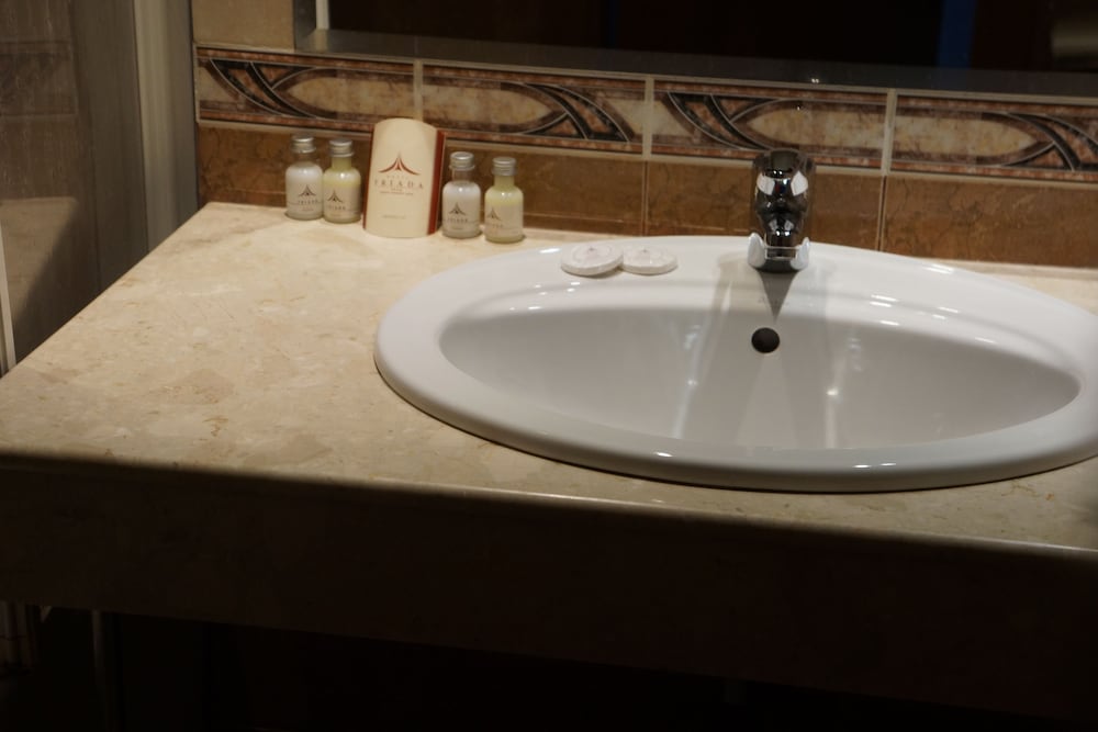 Фото Hotel Triada