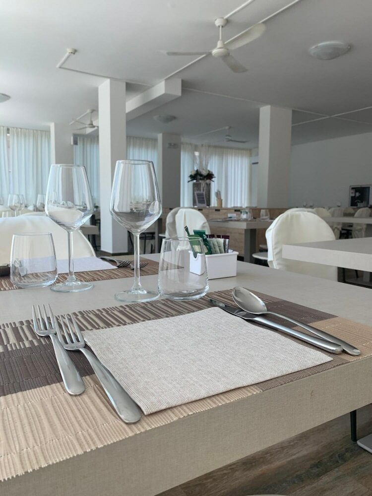 Фото Hotel Carmen