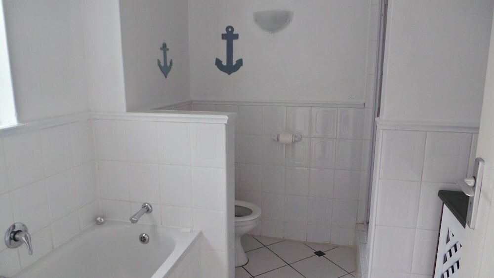 Фото The Chapman Hotel & Conference Centre