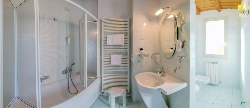 Фото Hotel Touring