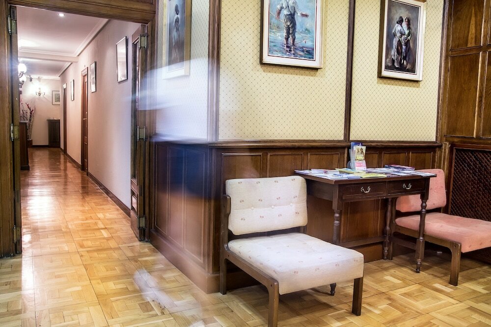 Фото Hotel Residencia Castellano I