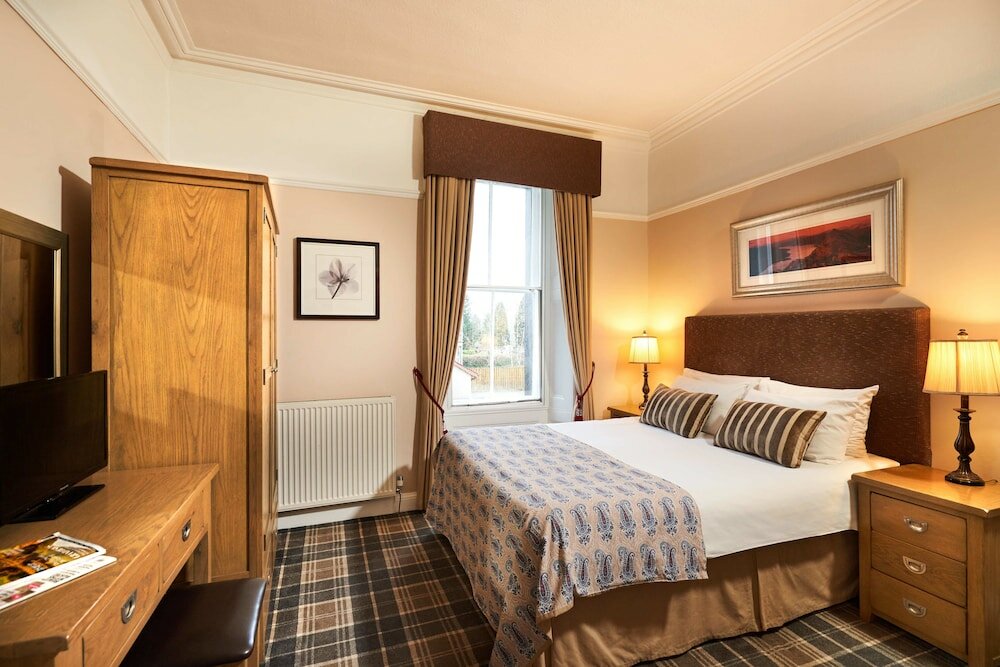 Фото Poppies Hotel