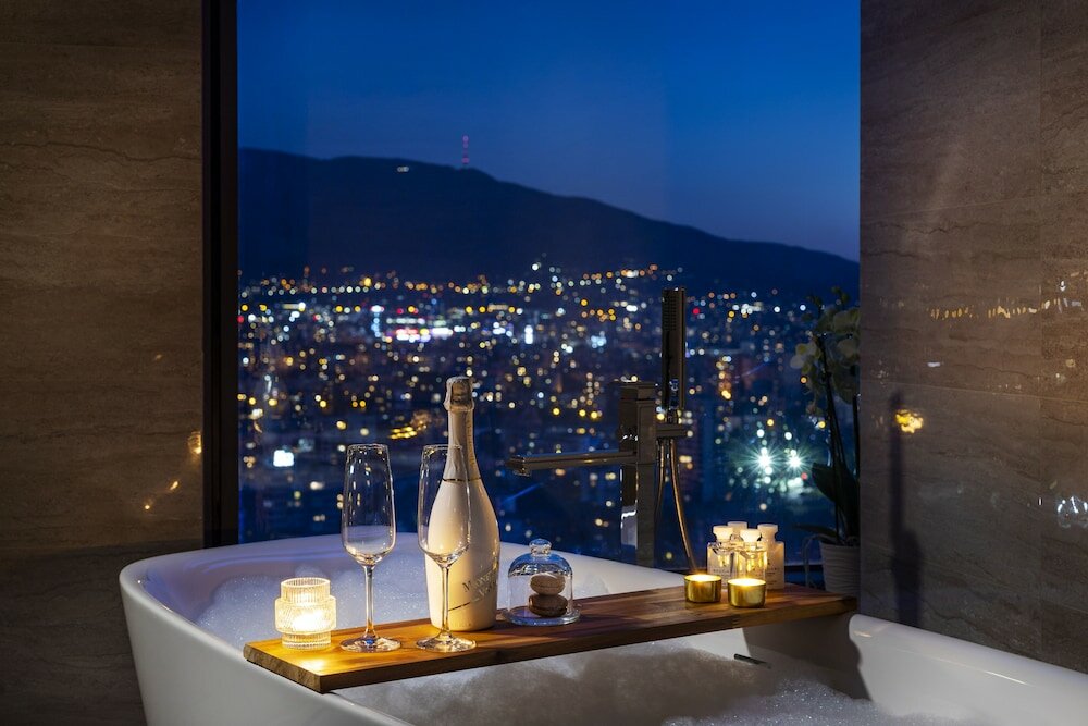 Фото Grand Hotel Millennium Sofia