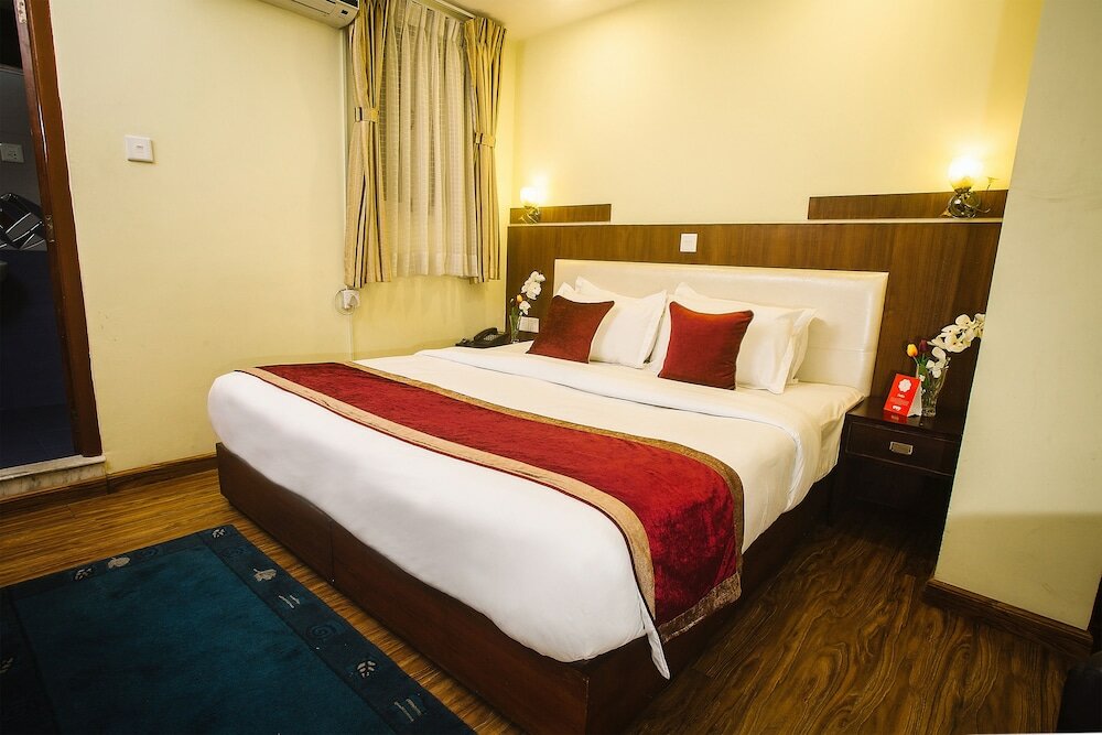 Фото Backyard Hotel