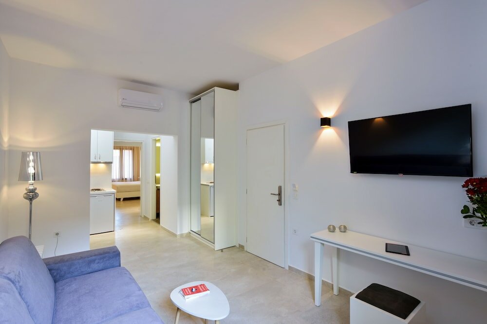 Фото Elia Portou Luxury Residence