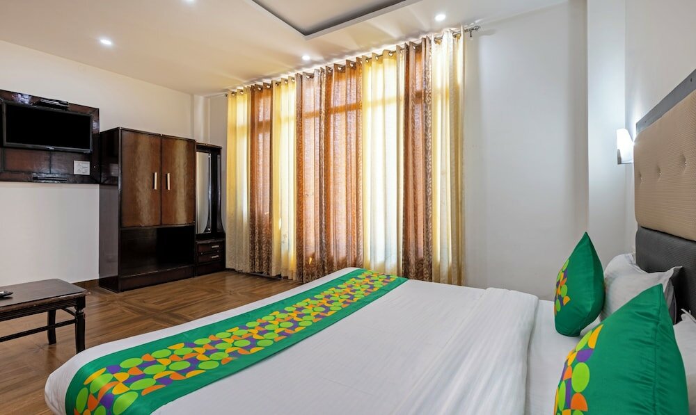 Фото Hotel Anjukul