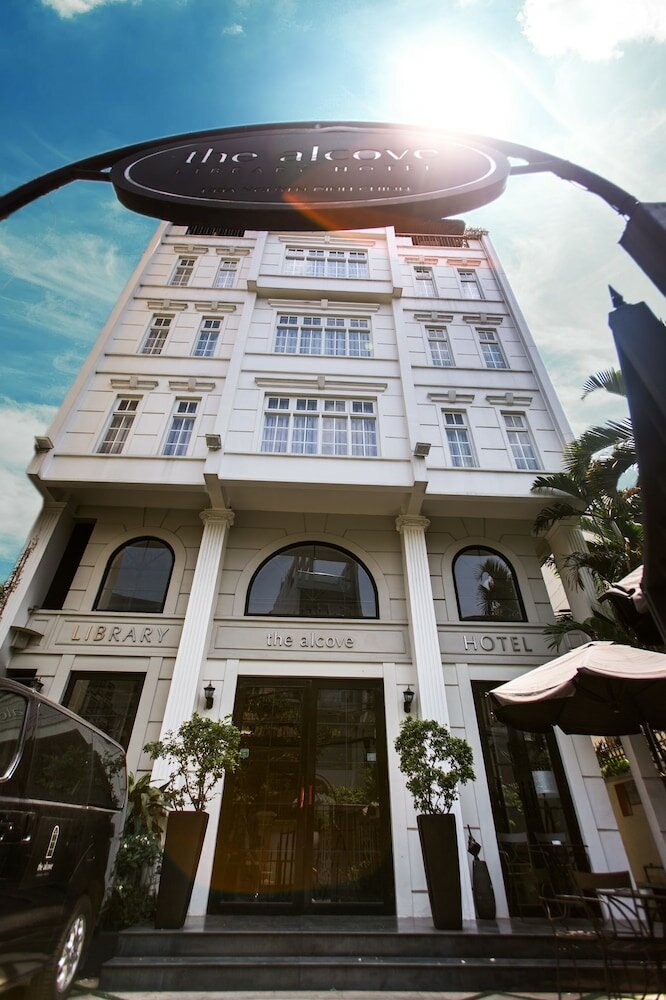 Фото The Alcove Library Hotel