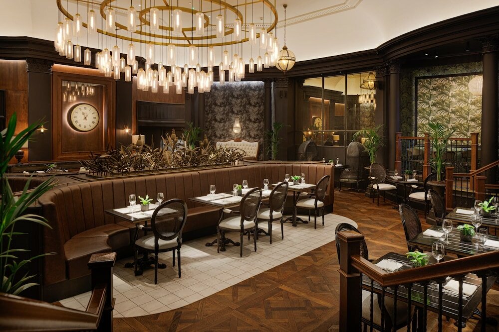 Фото The Queens Hotel