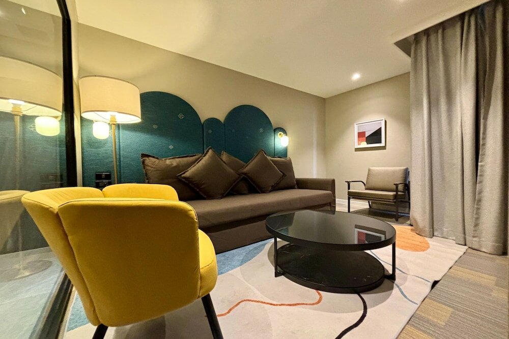 Фото Benjarong Hotel Bangkok