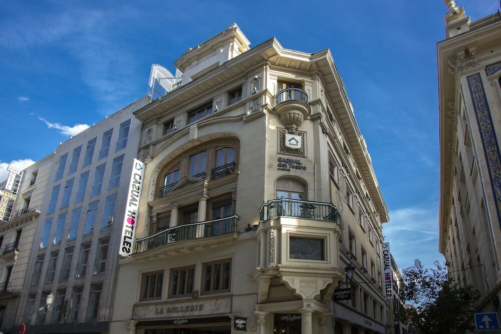 Фото Casual Madrid del Teatro