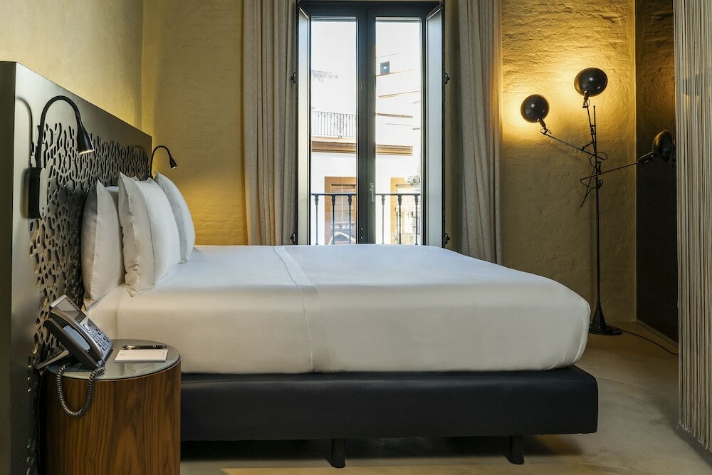 Фото EME Catedral Mercer Hotel