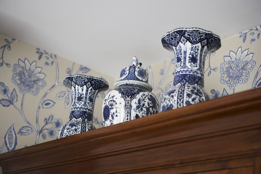 Фото Carlton Ambassador Hotel