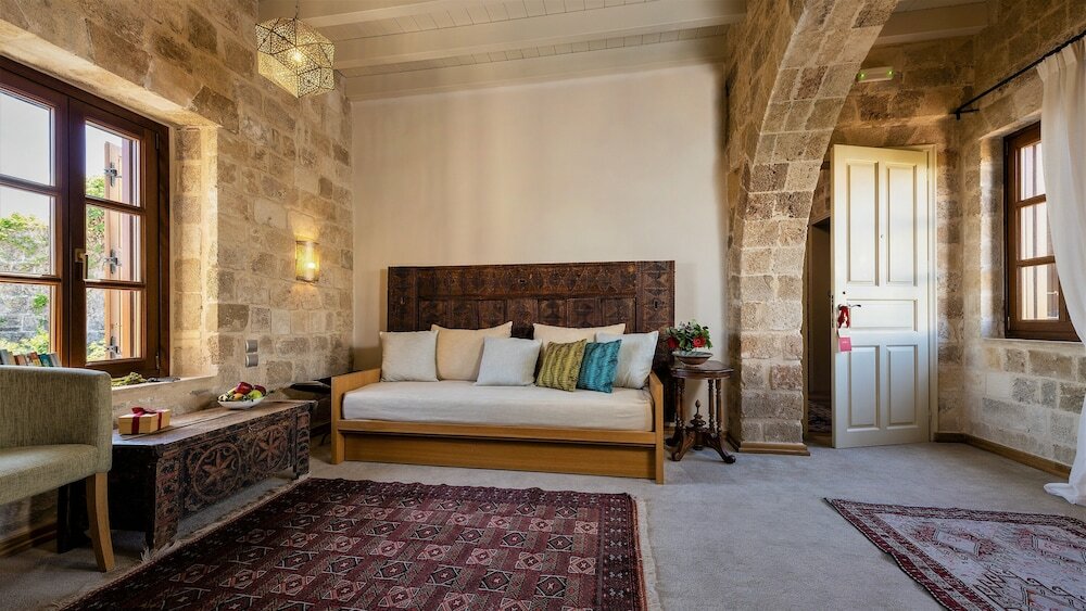 Фото Kókkini Porta Rossa