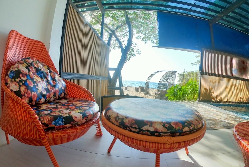 Фото Sikhara Plago Resort