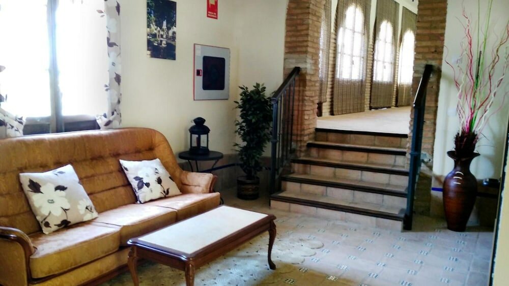 Фото Hospedería Convento de Santa Clara