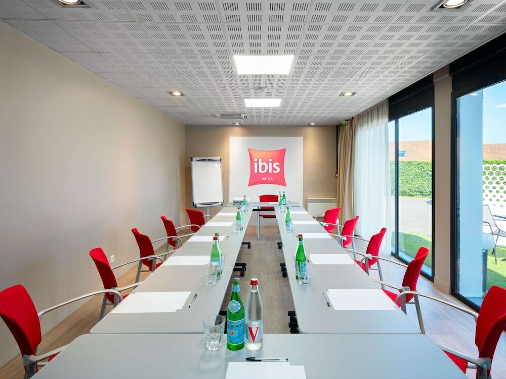 Фото Ibis Cergy Pontoise Le Port