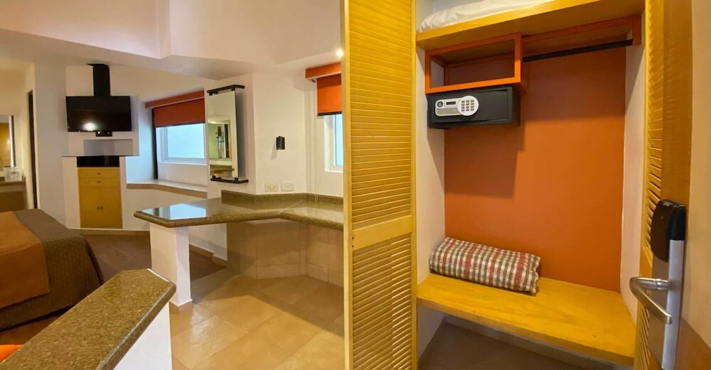 Фото Villa de Madrid Gran Hotel