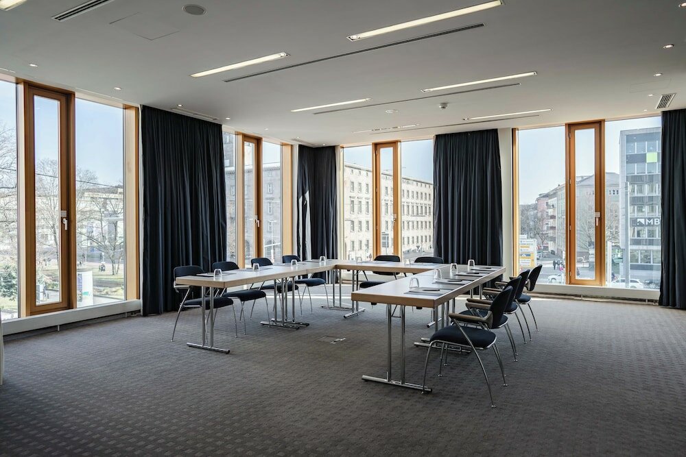 Фото Novotel Karlsruhe City