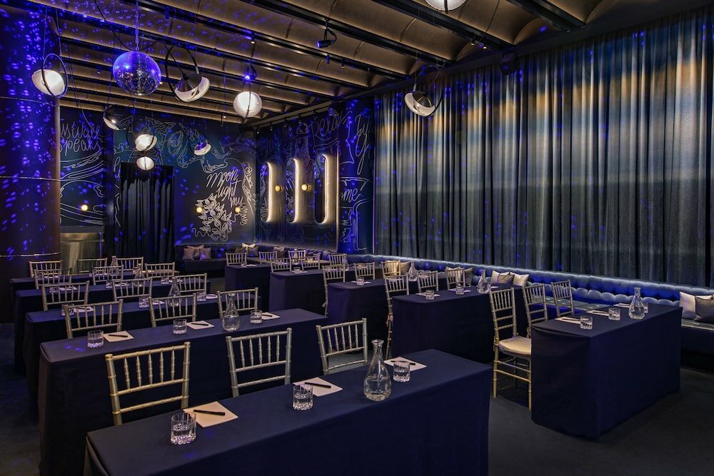 Фото Moxy Nyc Lower East Side