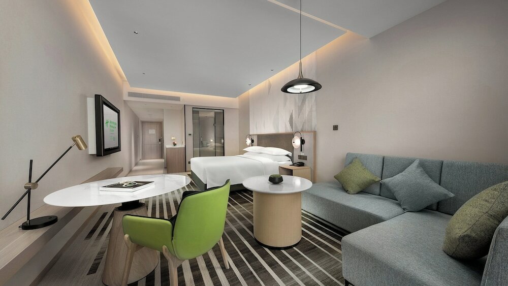 Фото Holiday Inn Hotel And Suites Wuhan New City, An Ihg Hotel
