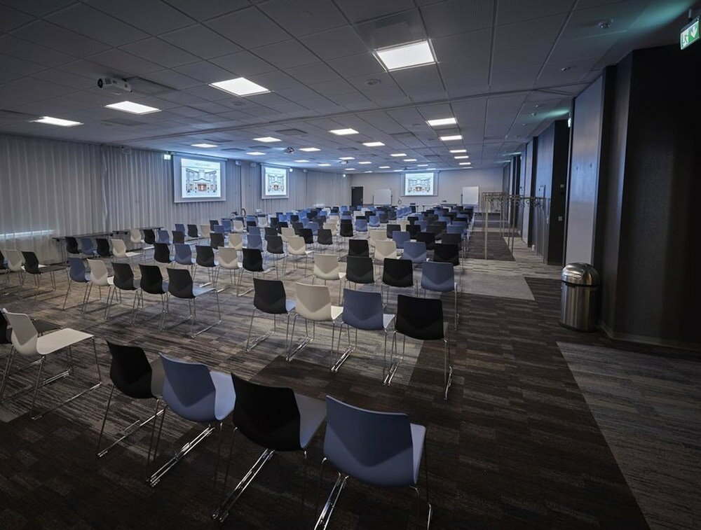 Фото 182490559396