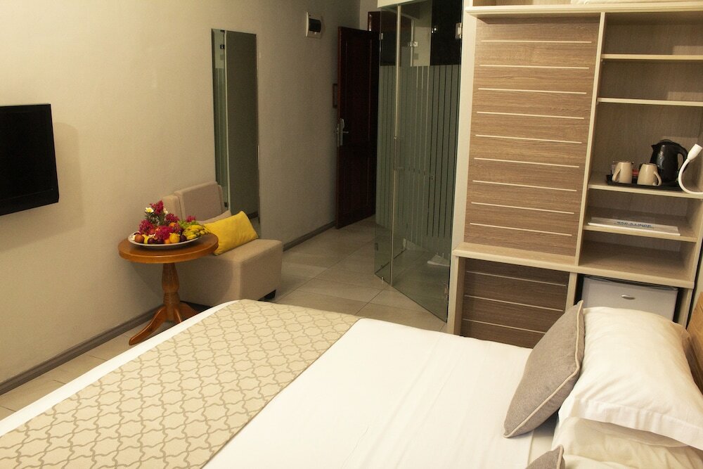 Фото Le Peninsula Bay Beach Resort