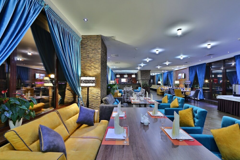 Фото Damas International Hotel